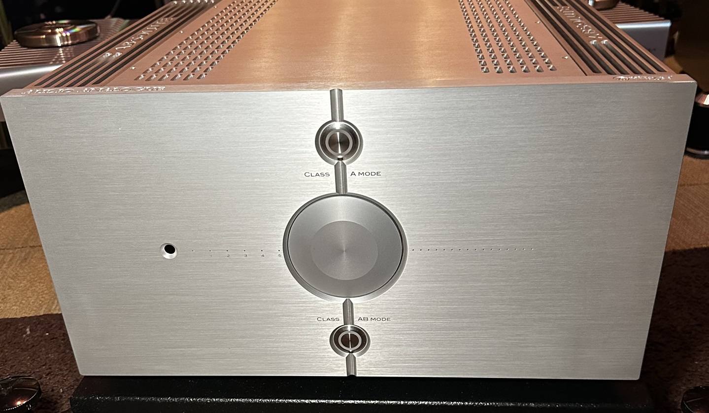 Audio Analogue ABsolute Integrated Amplifier - Image 3