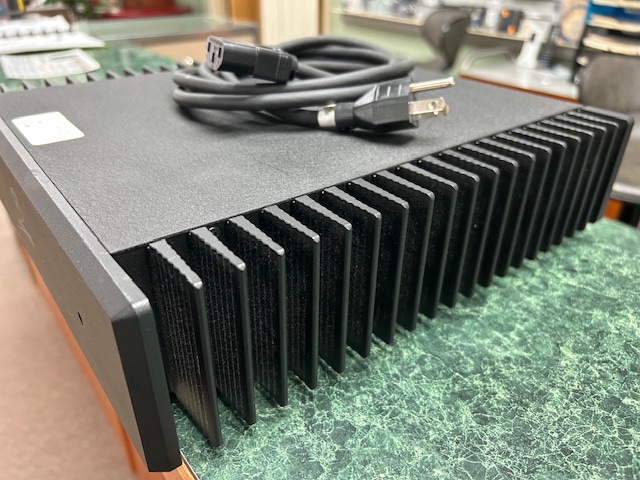 Linn Klout Stereo Amplifier - Image 2