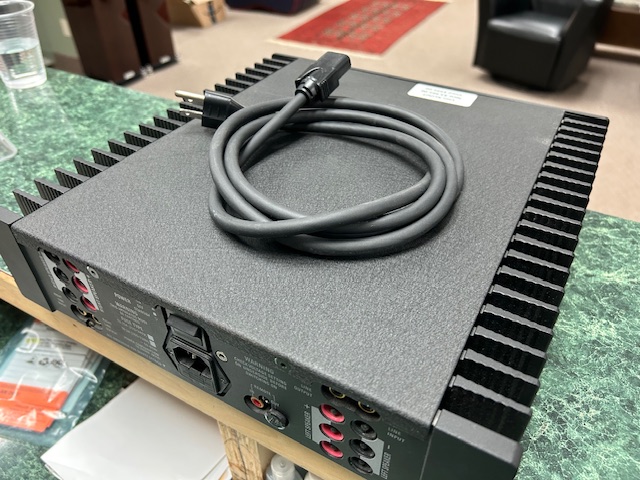 Linn Klout Stereo Amplifier - Image 4