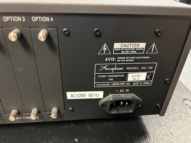 Accuphase DG-38 Digital Voicing Equalizer - Image 8