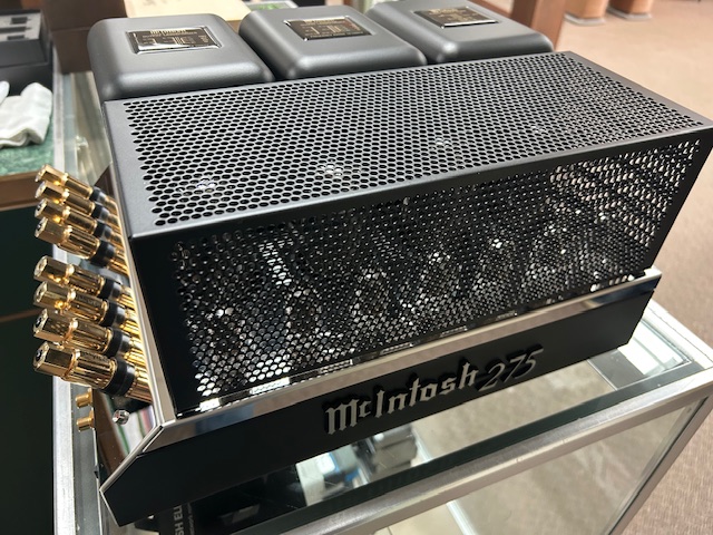 McIntosh MC275 MkVI Tubed Amplifier - Image 1