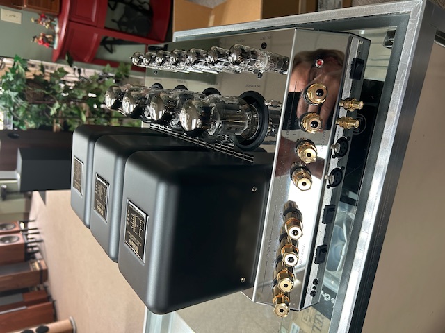 McIntosh MC275 MkVI Tubed Amplifier - Image 2