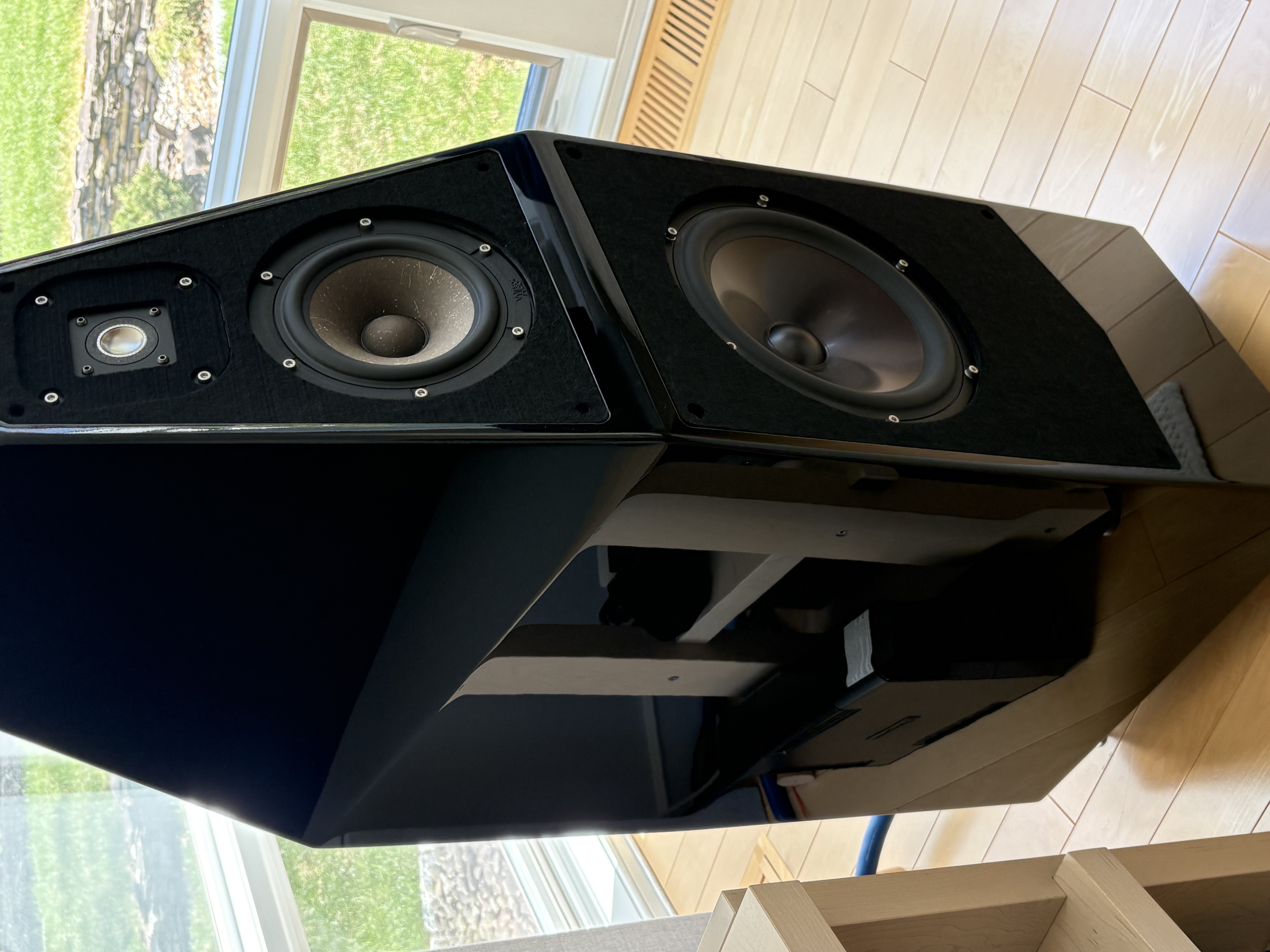 Wilson Audio Sasha 3 Speakers, Gloss Black - Image 1