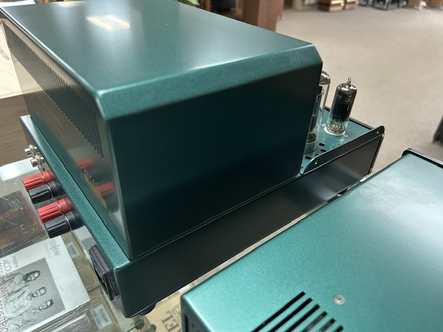 Shindo Labs Montille CV391 Tubed Amplifier - Image 2